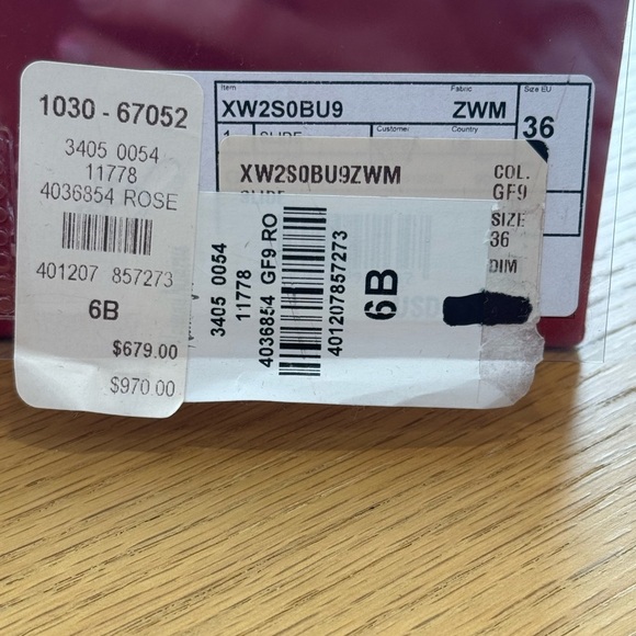 VALENTINO FLAT ROMAN STUD CALFSKIN SLIDE SANDAL - Picture 13 of 13